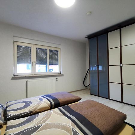 3 Zimmer Ferienwohnung Mit Eigenem Garten Trossingen Exteriör bild